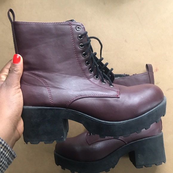 Platform Boots - Picture 2 of 3